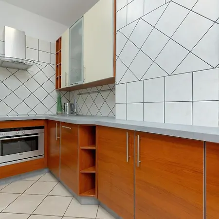 Апартаменты Spacious Near The Vistula River By Renters *