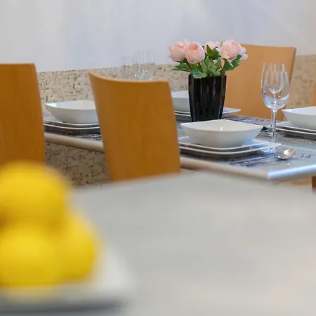 Appartement Spacious Near The Vistula River By Renters