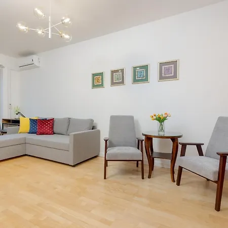 Spacious Near The Vistula River By Renters *