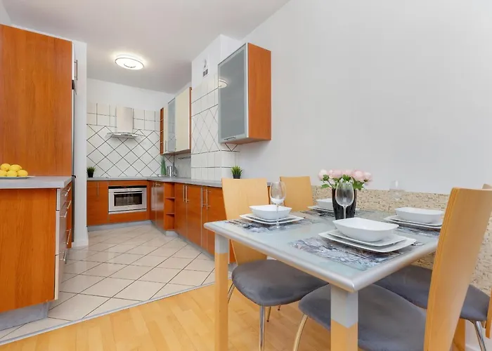 Spacious Near The Vistula River By Renters *